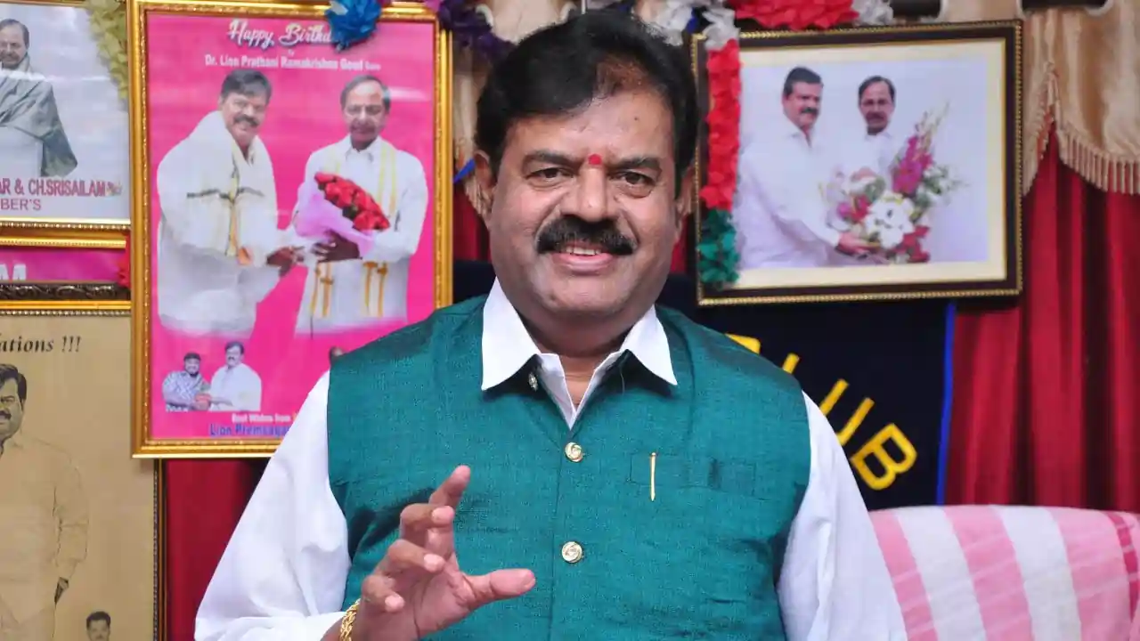 https://www.mobilemasala.com/film-gossip-tl/The-issues-of-Telugu-film-industry-should-be-discussed-in-the-meeting-of-the-two-CMs---TFCC-President-Pratani-Ramakrishna-Goud-tl-i278631